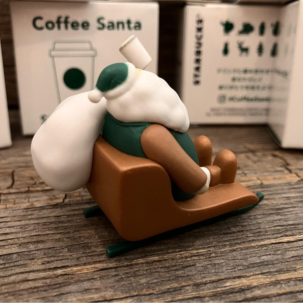 Starbucks 2017 JAPAN Christmas Coffee Santa eGift Figures HTF - Picture 3 of 16